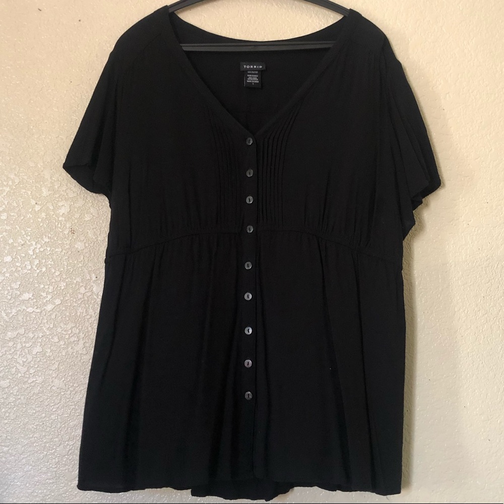 Torrid 1X Bohemian Button Down Blouse